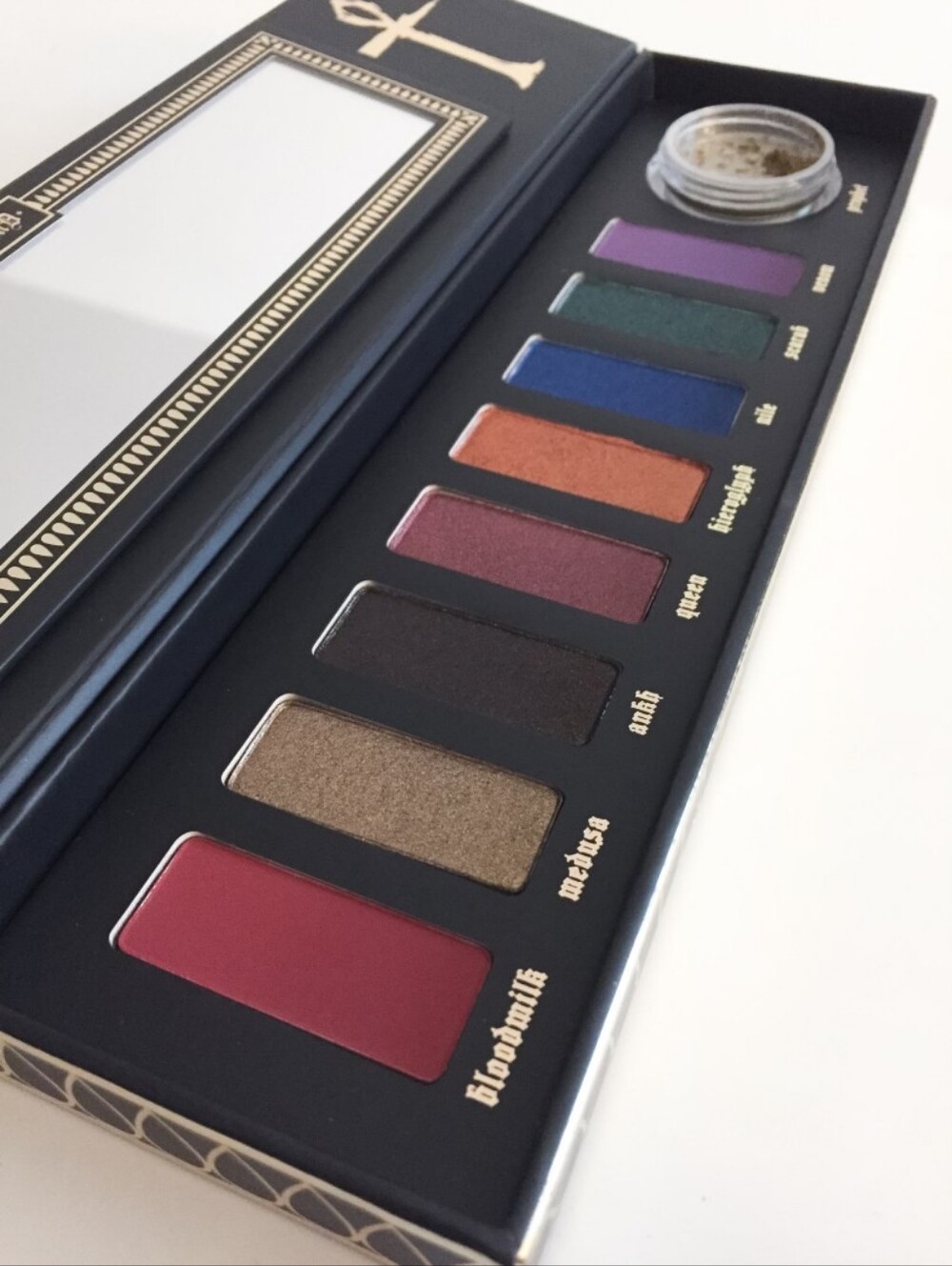 🧚‍♀️Kat Von D VERY RARE Serpentina Eyeshadow Palette LIKE NEW